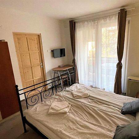 Evi Apartman Эгер Экстерьер фото