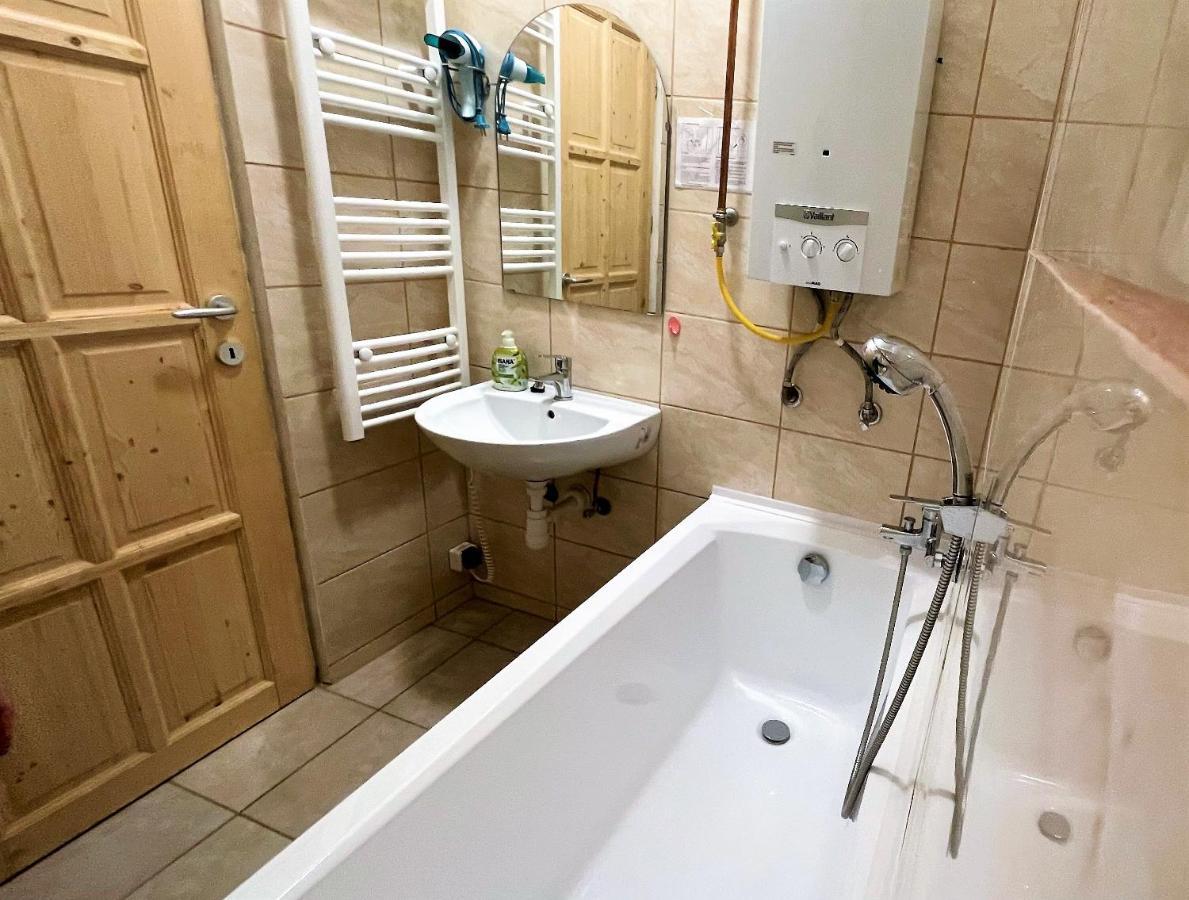 Evi Apartman Эгер Экстерьер фото