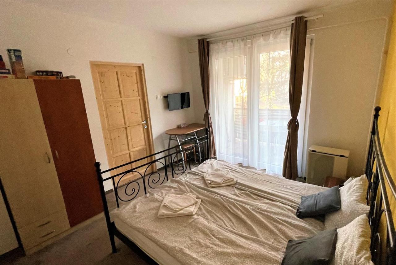 Evi Apartman Эгер Экстерьер фото
