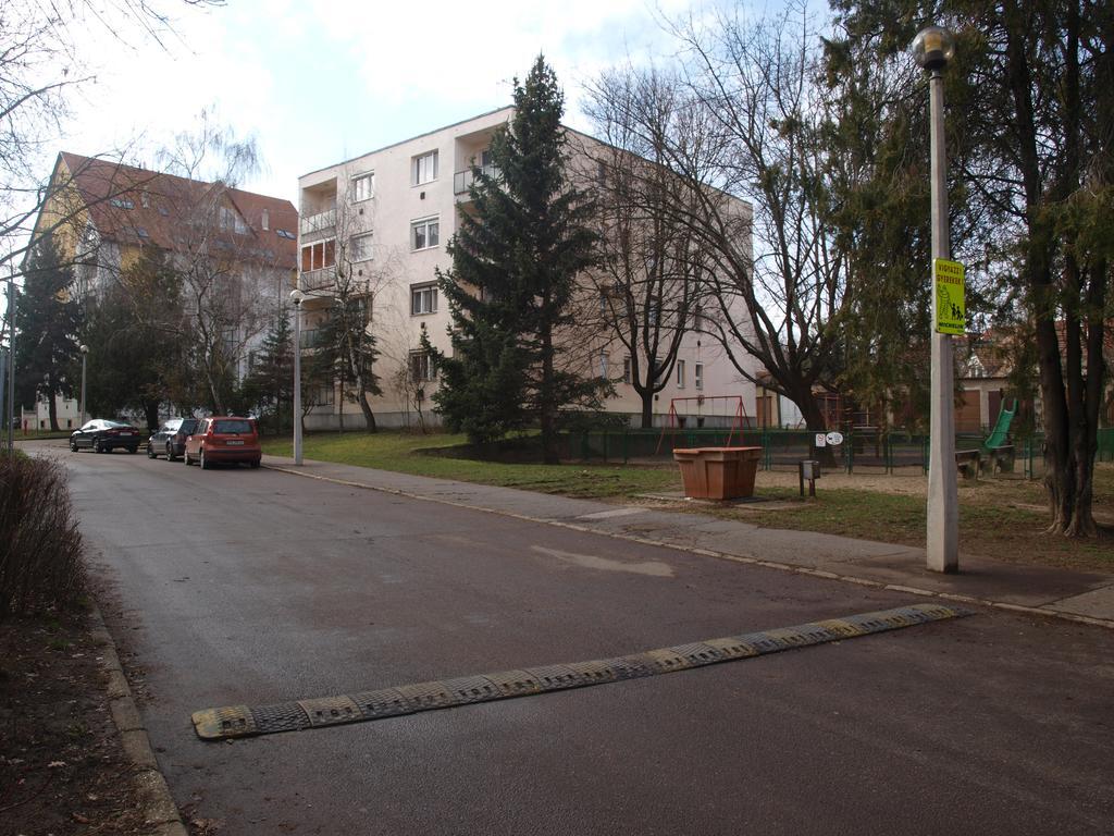 Evi Apartman Эгер Экстерьер фото
